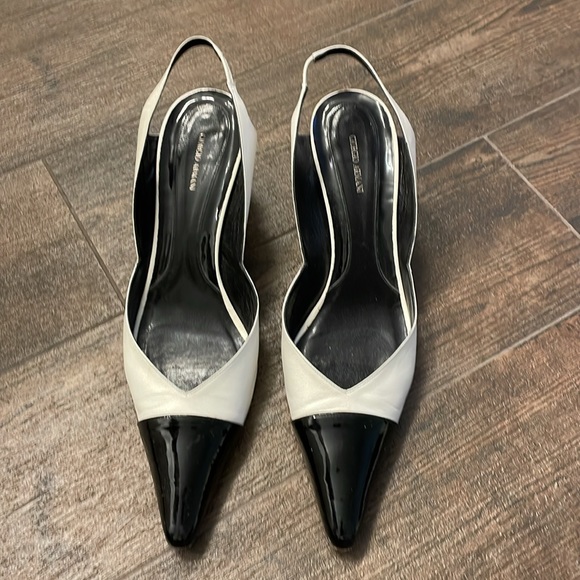 Giorgio Armani black and white heels, size 40.5 - Picture 2 of 4